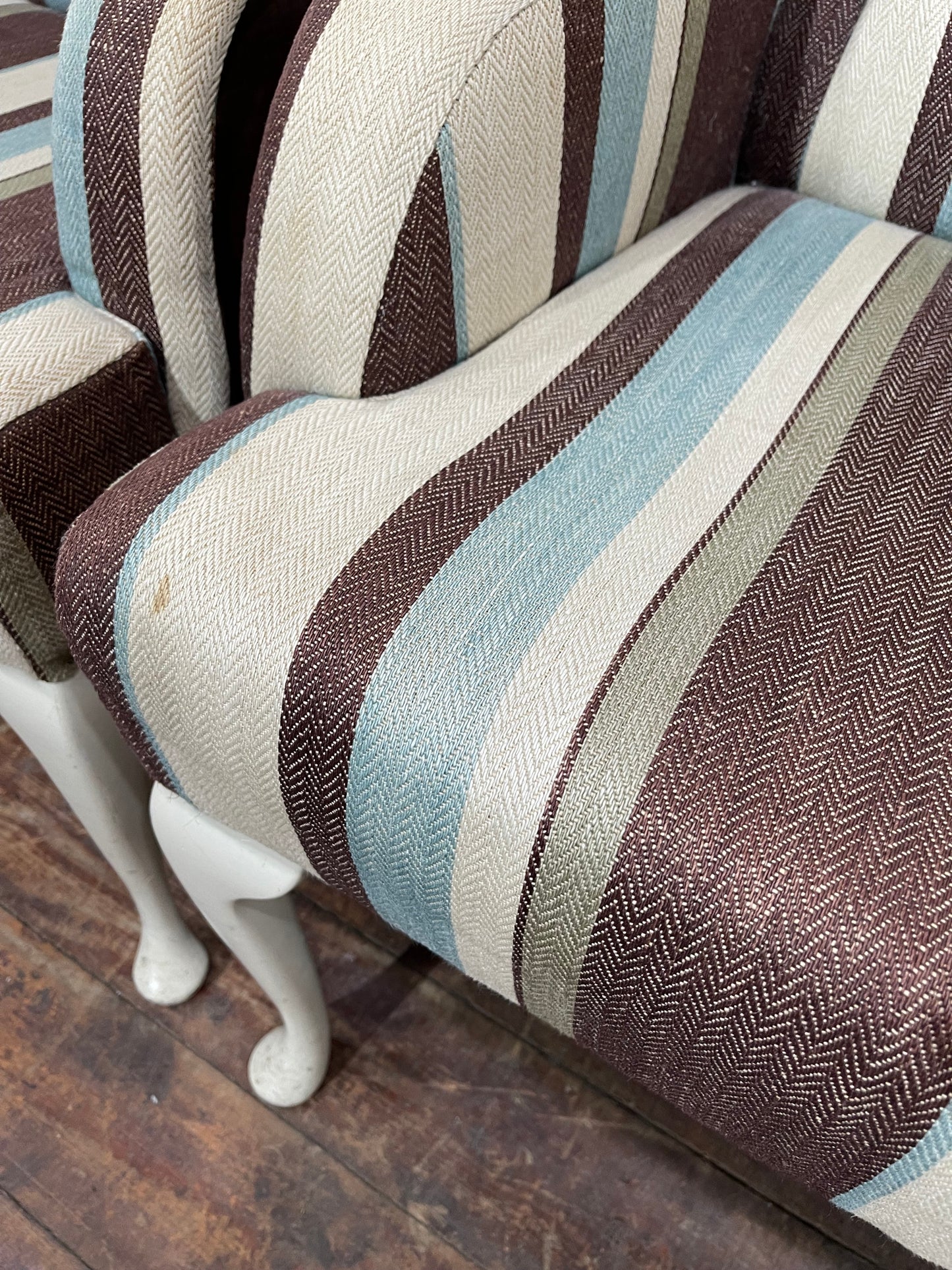 Matching set of 7 Chesterfield style dining chairs in striped fabric
