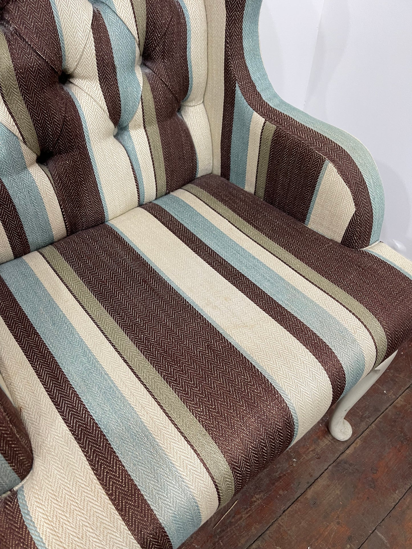 Matching set of 7 Chesterfield style dining chairs in striped fabric