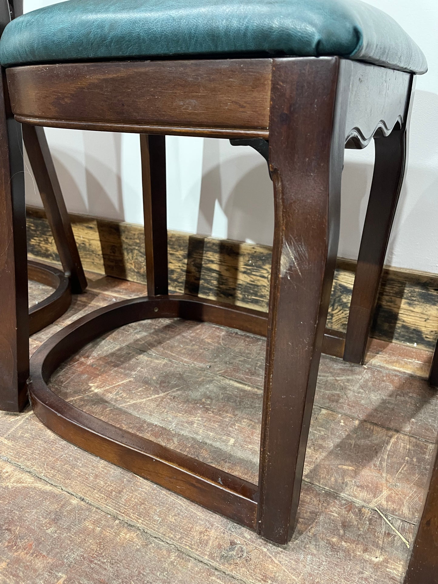 Set of 4 dining chairs with faux-leather seats & tartan fabric