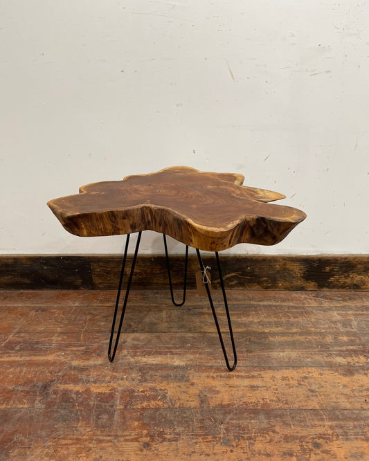 Root wood side table with metal legs (2 of 2)