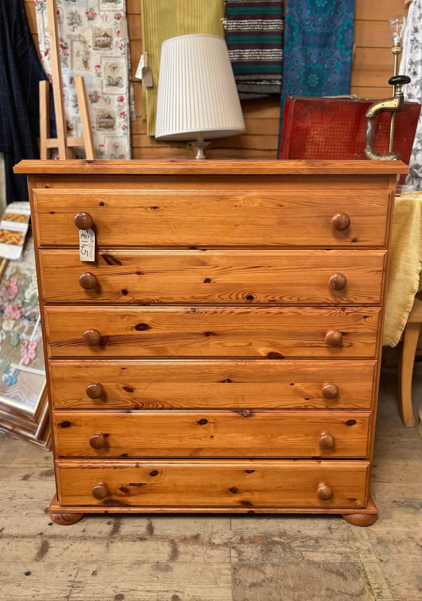 Small pine chest of drawers
