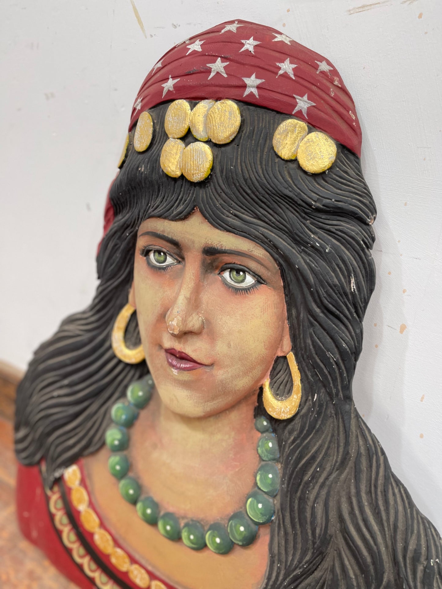 Hand carved fairground circus Gypsy lady / fortune teller bust