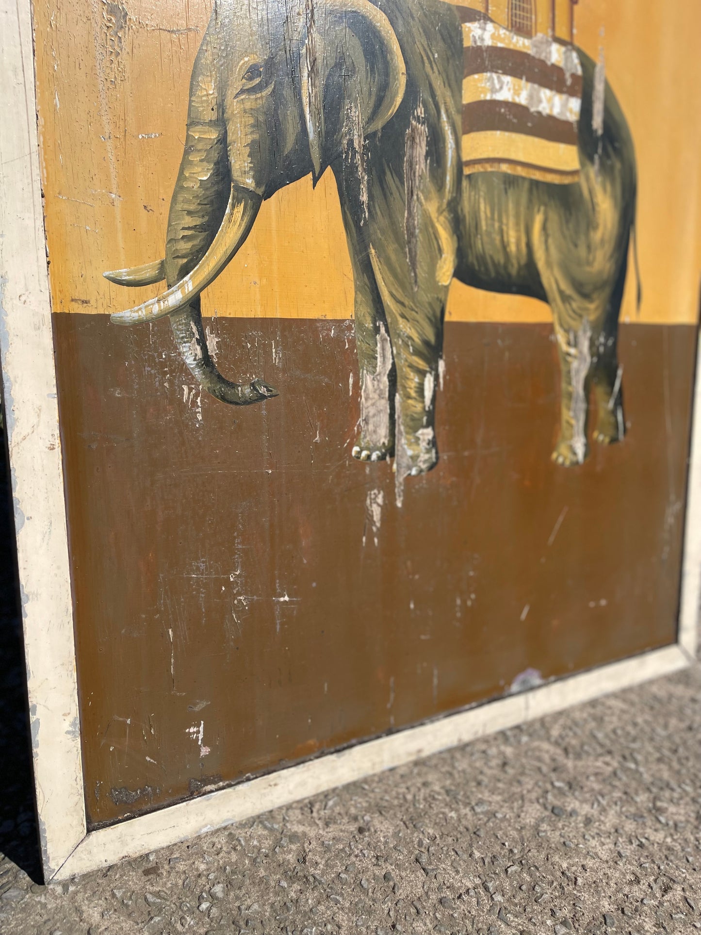 Original vintage hand painted Elephant & Castle pub sign