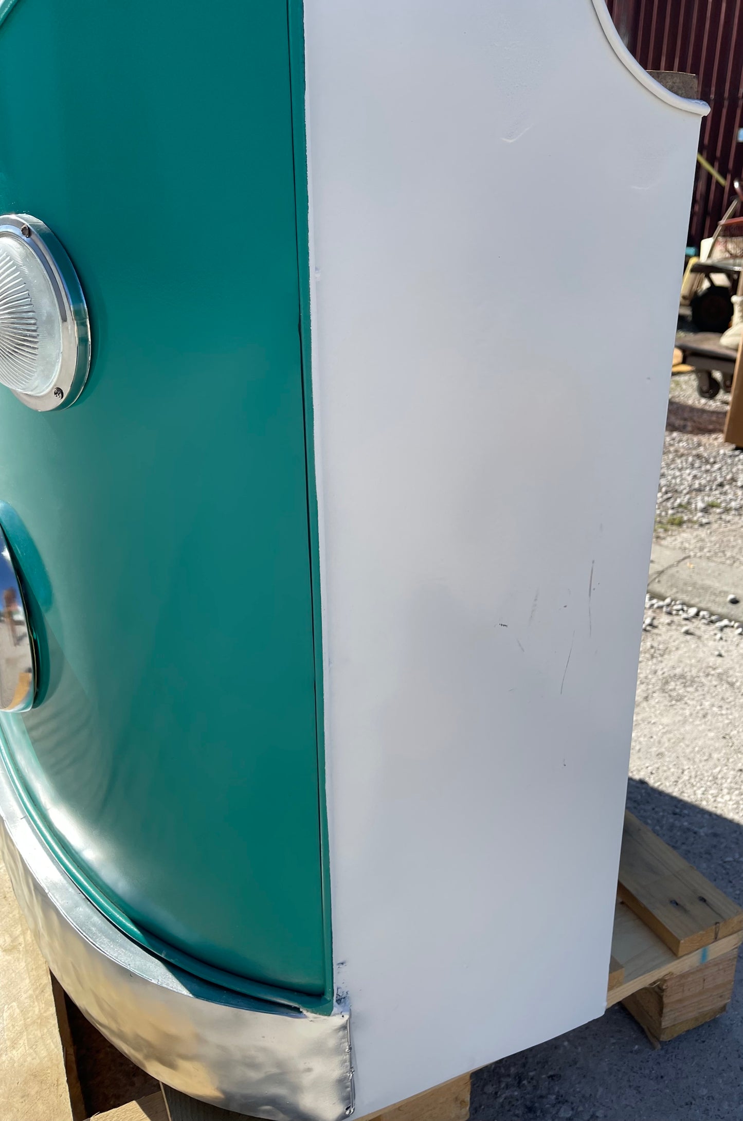 Ex-display retro camper van bar unit orange & green (1 of 2)