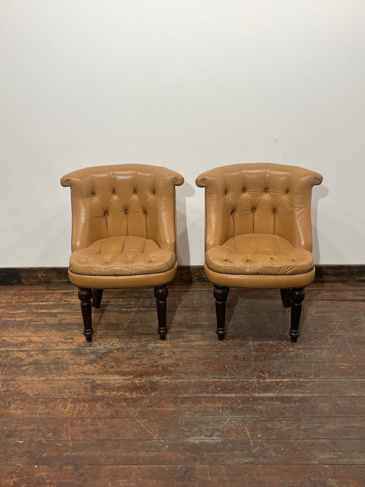 Pair of Tan Buttoned Leather Tub Club Chairs | Chesterfield Style Accent Chairs