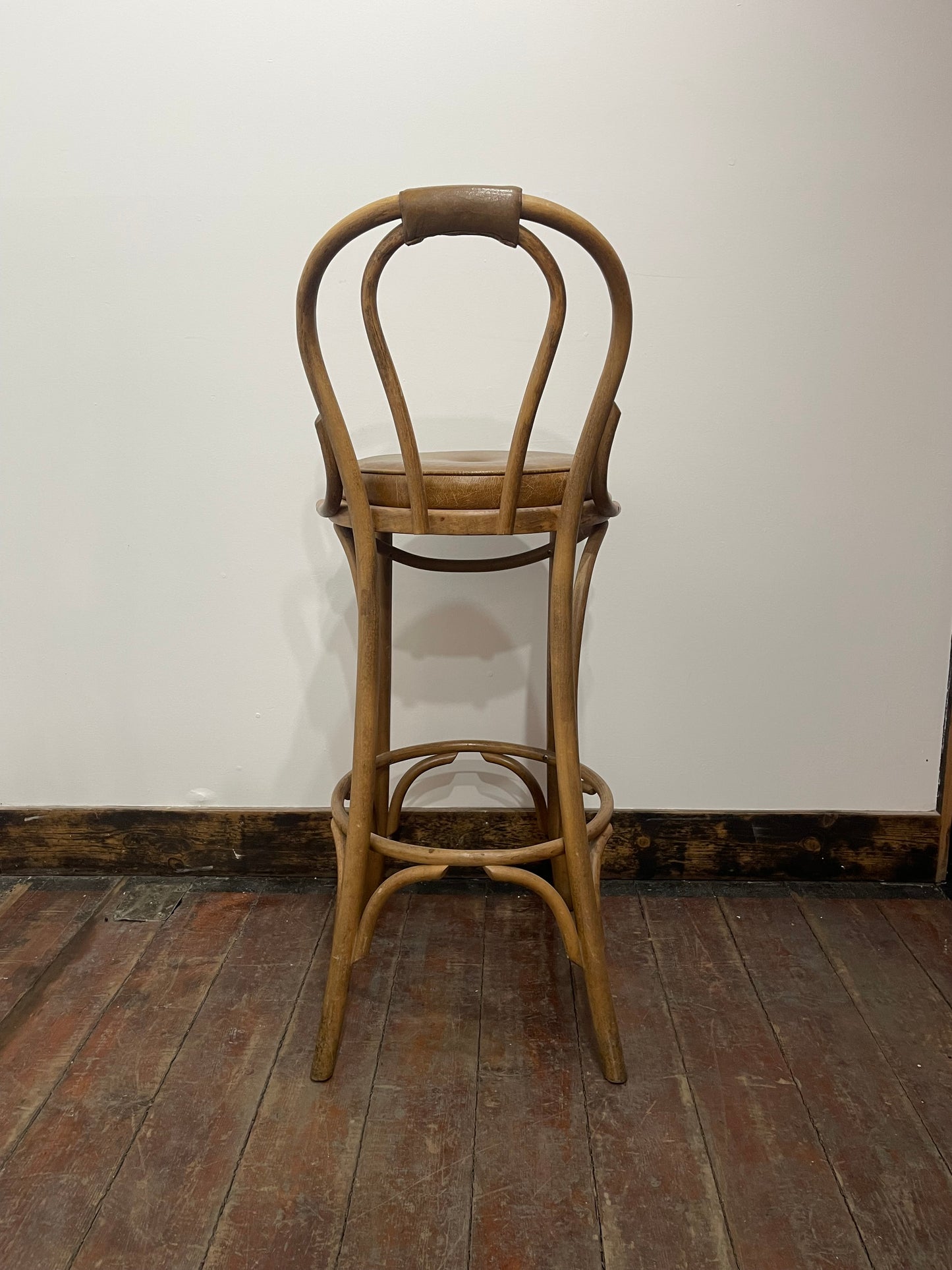 Set of 4 Bentwood Bar Stools Brown Leather Seats / Café Pub Bar Furniture