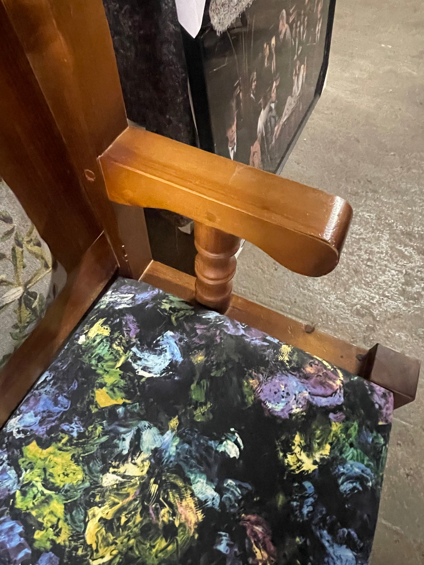 Antique Pine Settle Bench / Floral Fabric / Hall Pew Farmhouse