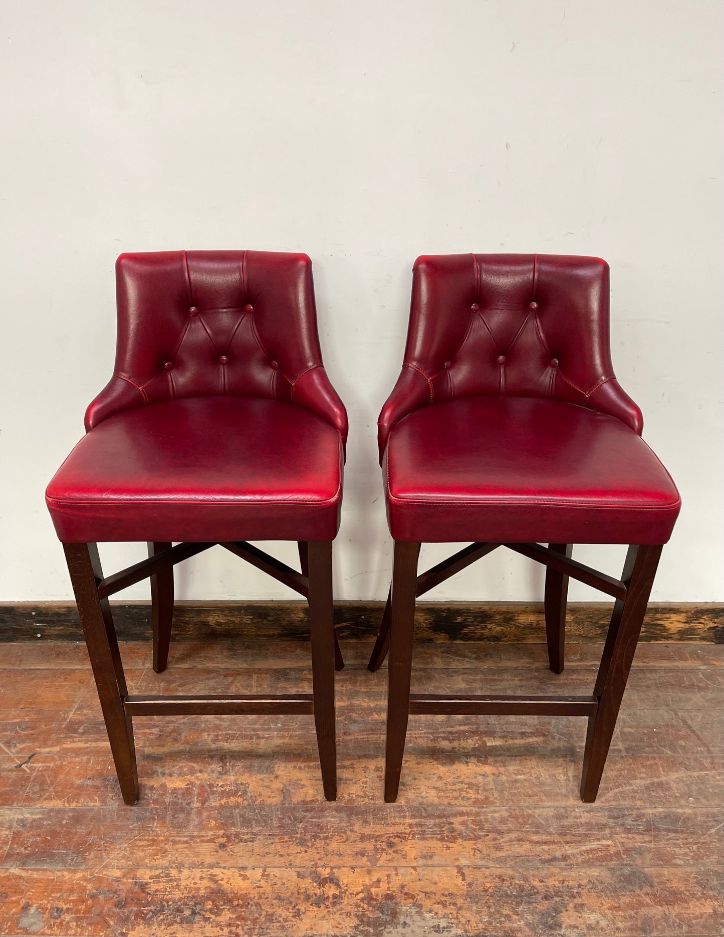 Stunning set of 6 red leather pub bar stools