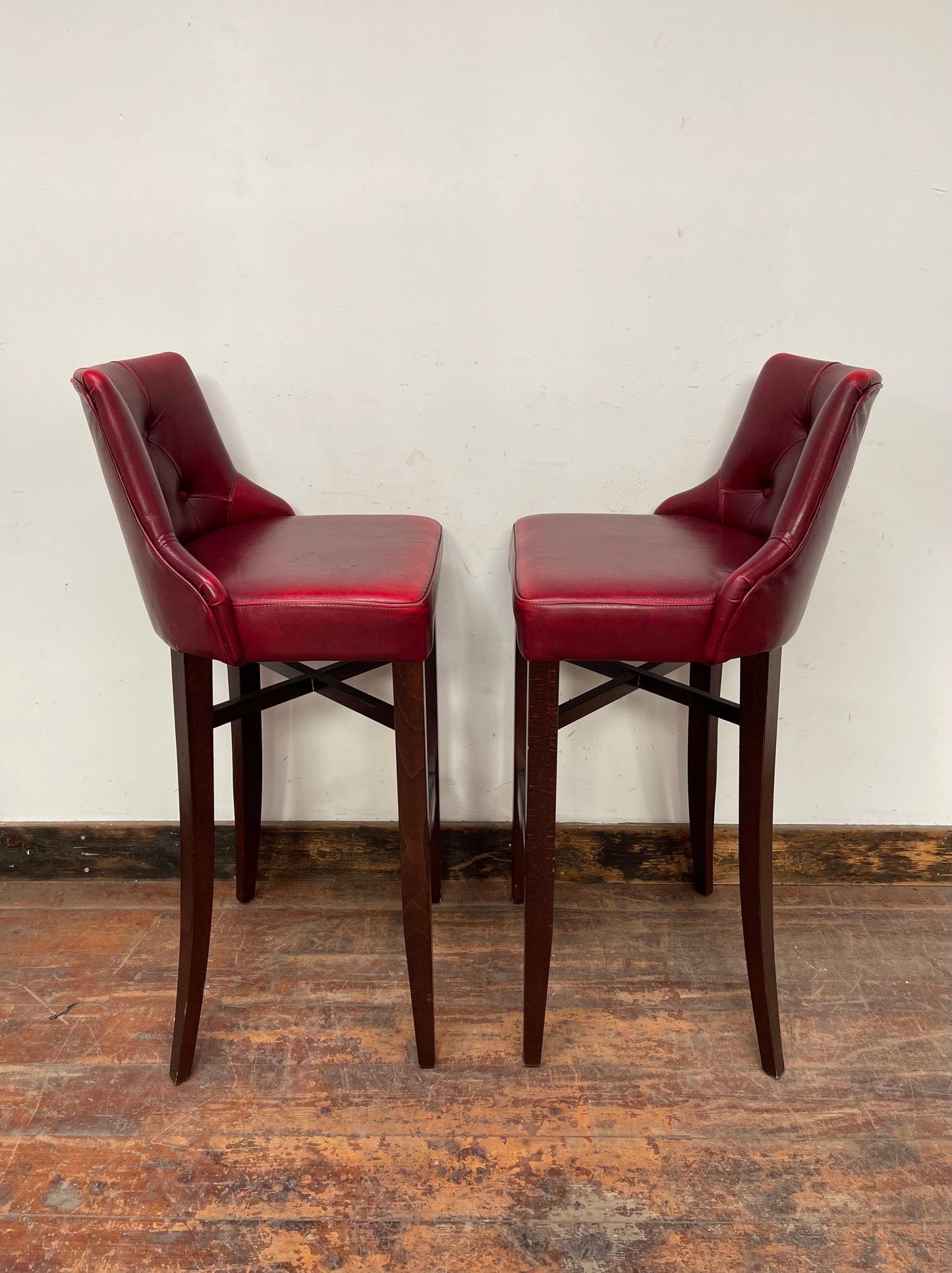 Stunning set of 6 red leather pub bar stools