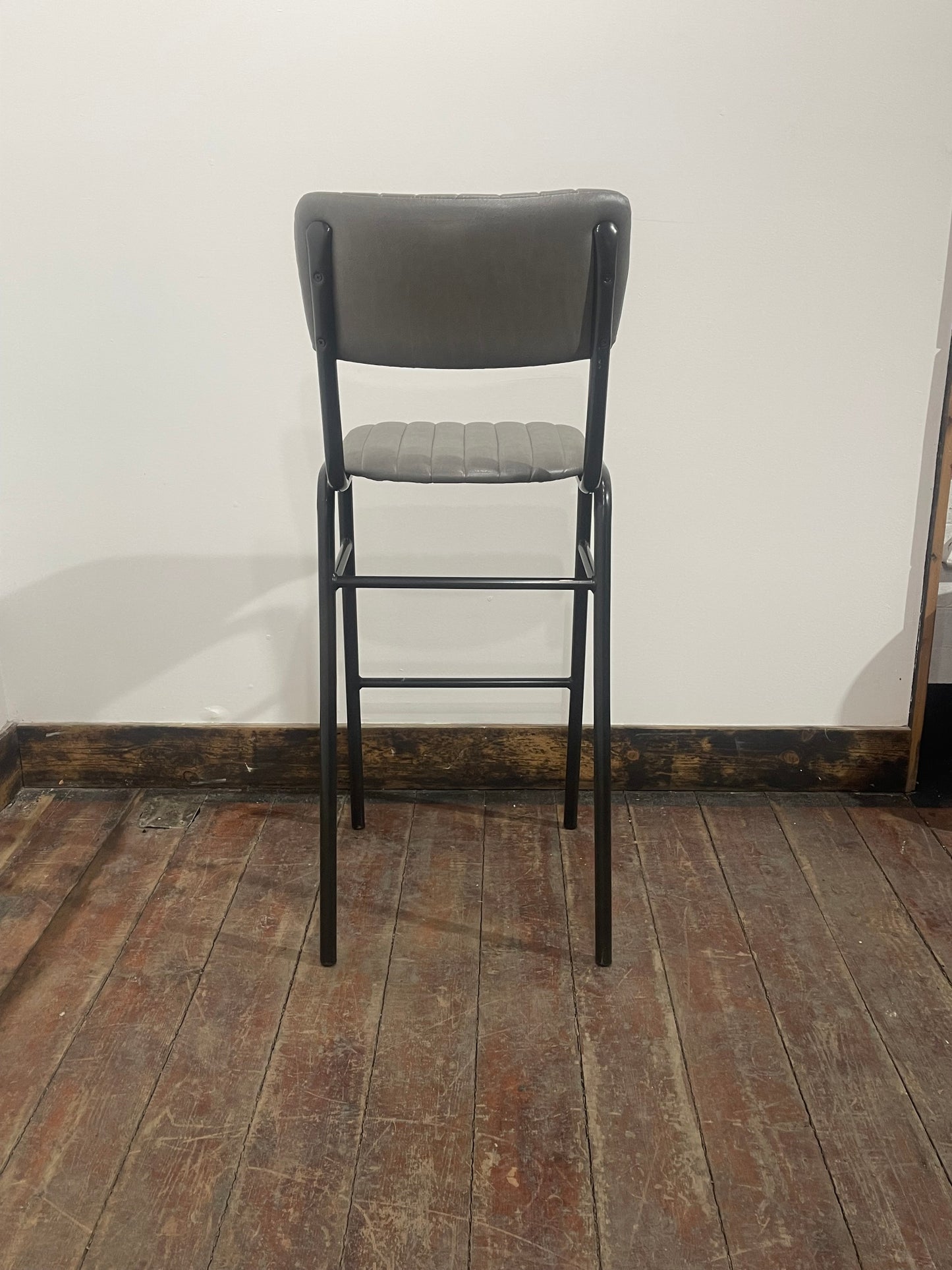 Ex-Display Set of 8 Grey Leather Effect Bar Stools / Industrial Style