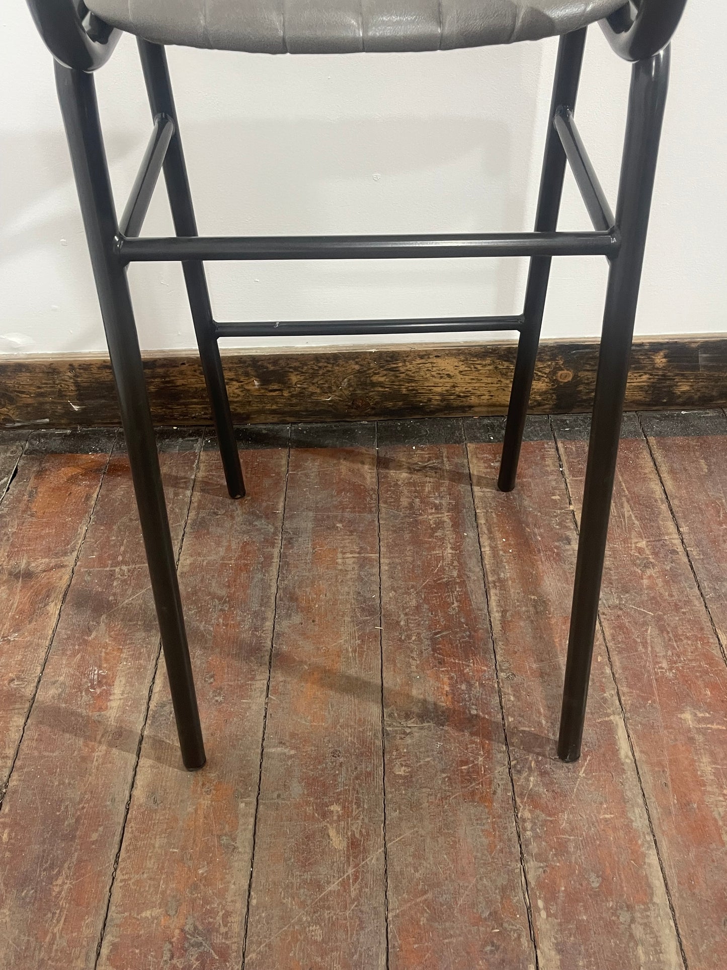 Ex-Display Set of 8 Grey Leather Effect Bar Stools / Industrial Style