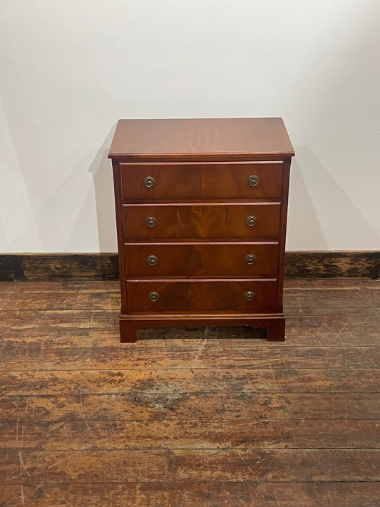 Mahogany 4 Drawer Bedside Chest / Nightstand Cabinet with Brass Ring Handles