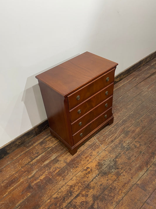 Mahogany 4 Drawer Bedside Chest / Nightstand Cabinet with Brass Ring Handles