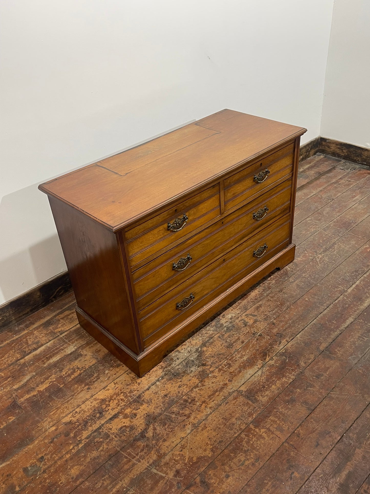 Vintage Antique Style 5 Drawer Wooden Chest of Drawers – Ornate Brass Handles
