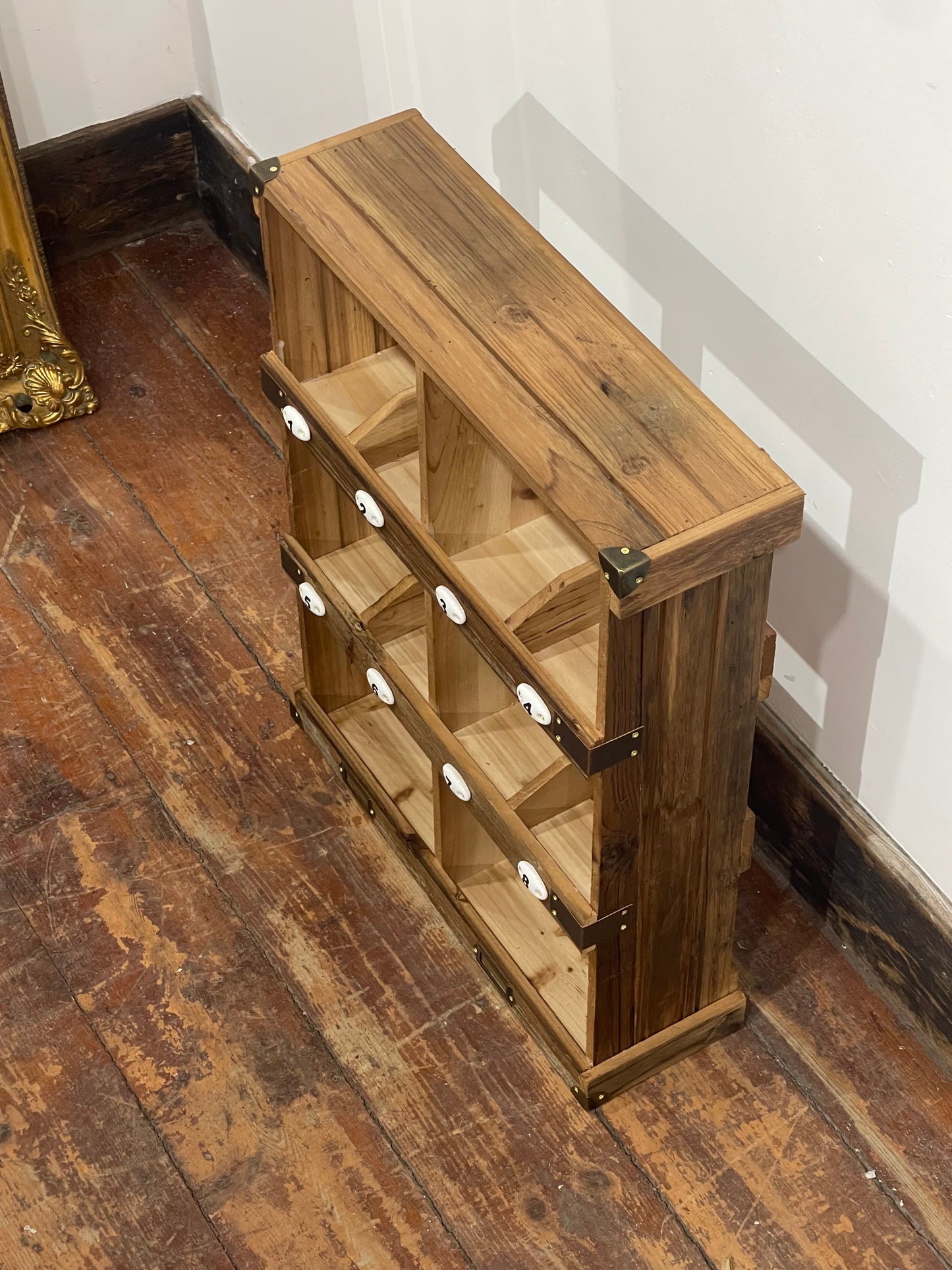 Rustic Wooden 8 Compartment Wall Organiser – Numbered Storage Rack