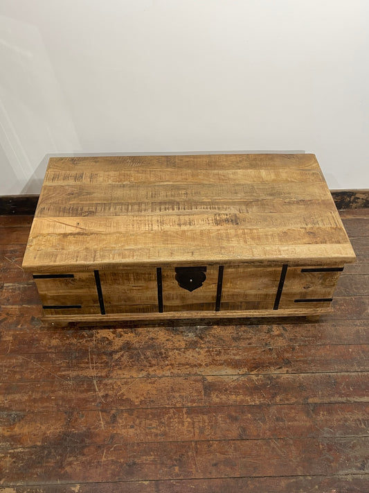 Rustic Wooden Storage Box Chest Decorative Blanket Toy Trunk Farmhouse Decor