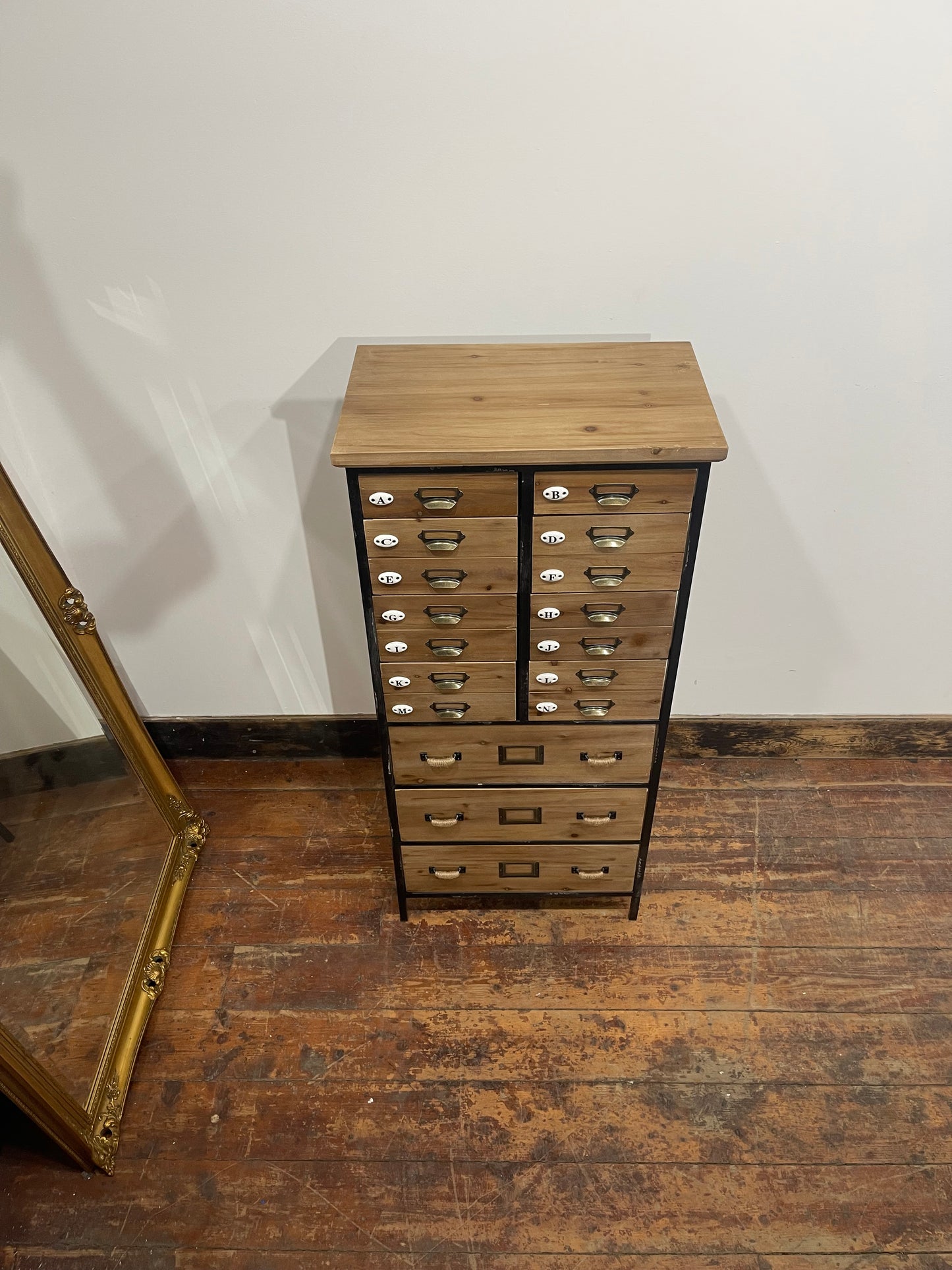 Vintage Style 17 Drawer Storage Cabinet Apothecary Unit