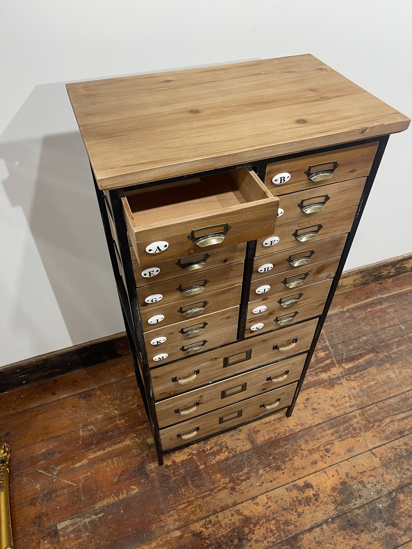 Vintage Style 17 Drawer Storage Cabinet Apothecary Unit