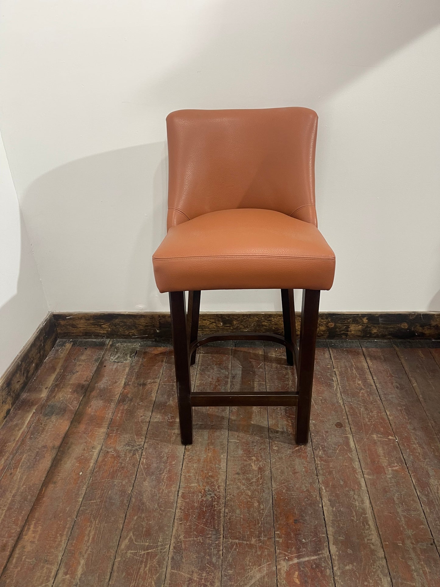 Set of 3 Tan Leather Effect Bar Stools – Dark Wood Frames