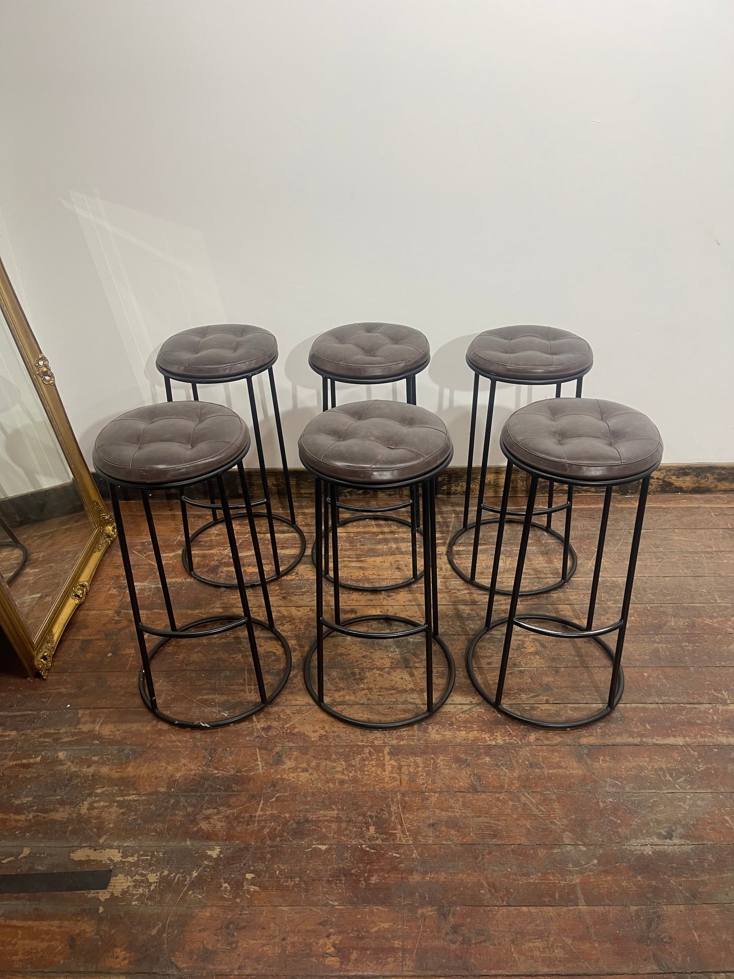 Set of 6 Industrial Bar Stools – Brown Leather Effect Seats & Black Metal Frames