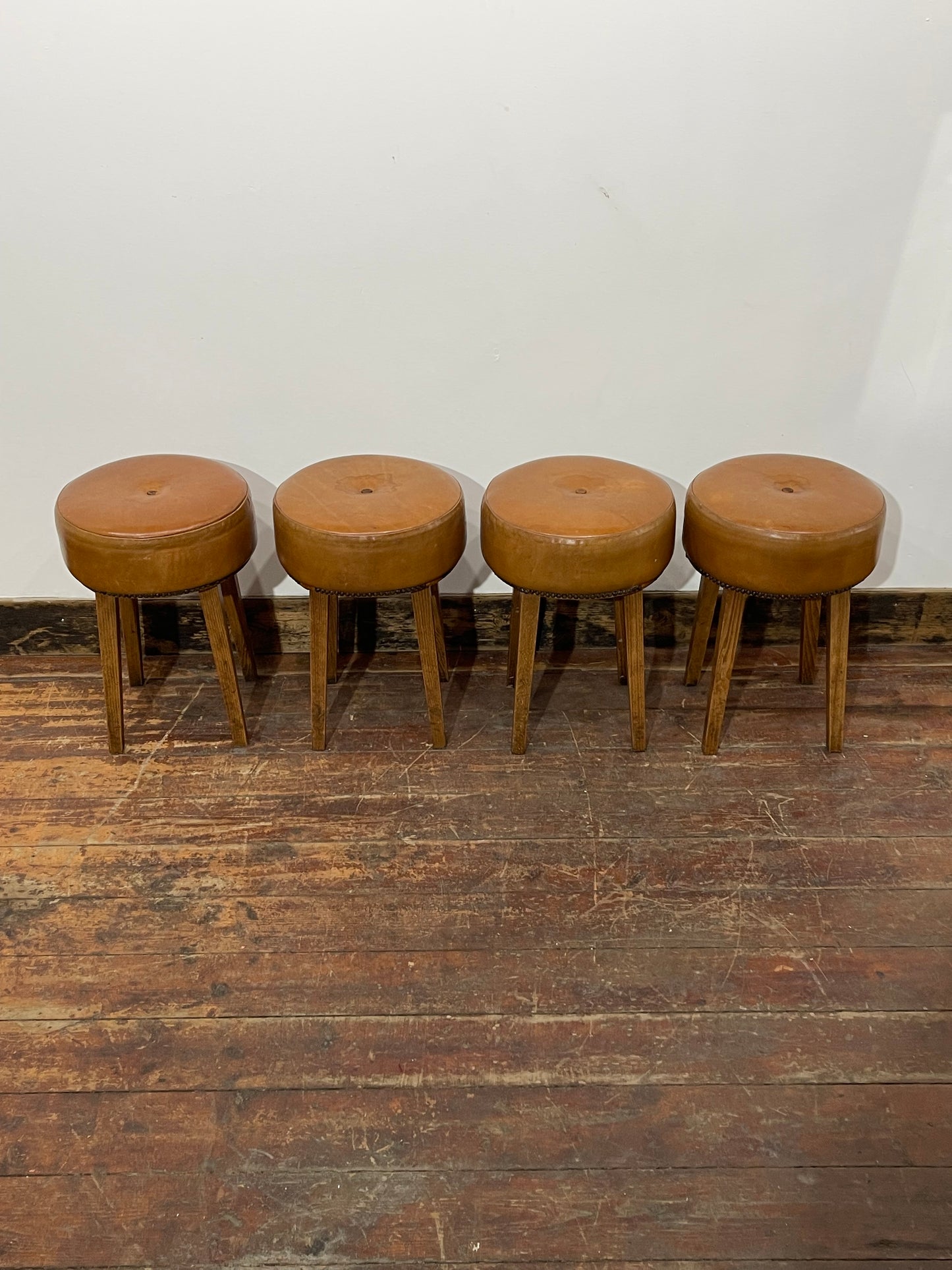 Set of 4 Genuine Leather Stools – Tan Brown Wooden Legs