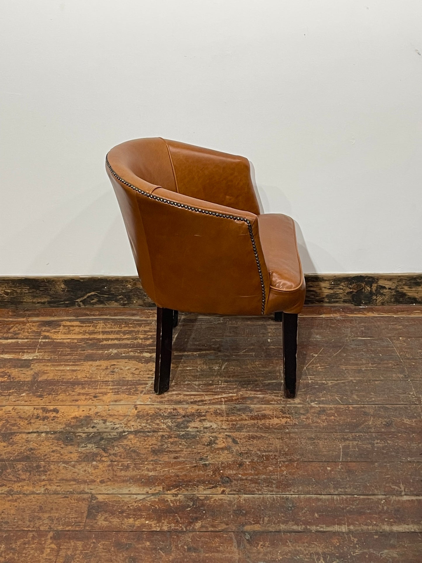 Set of 4 Tan Leather Effect Tub Chairs