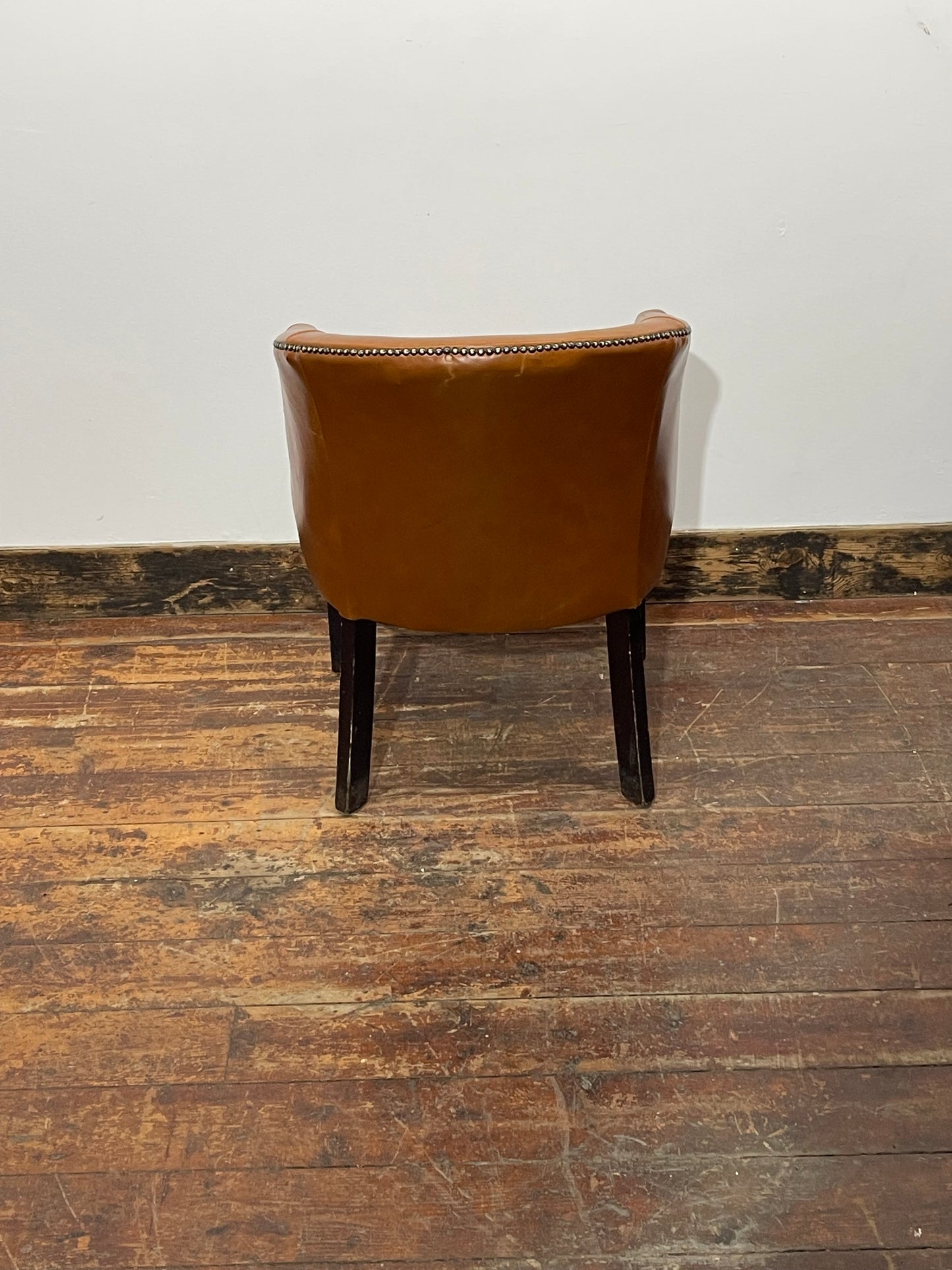 Set of 4 Tan Leather Effect Tub Chairs
