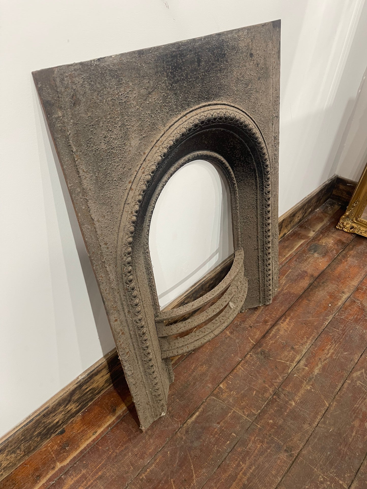 Antique Cast Iron Fireplace Surround & Grate Victorian Arched Fire Basket