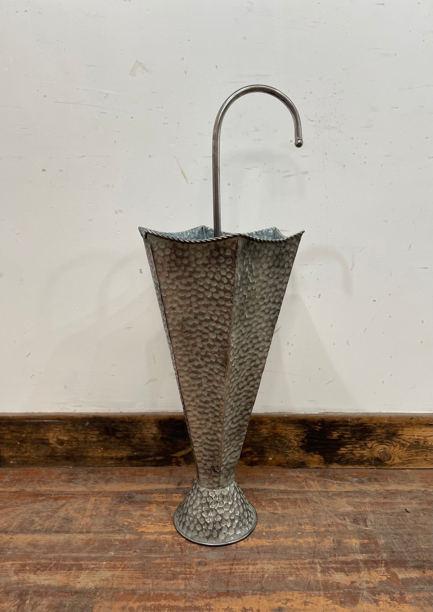 Silver metal umbrella stand