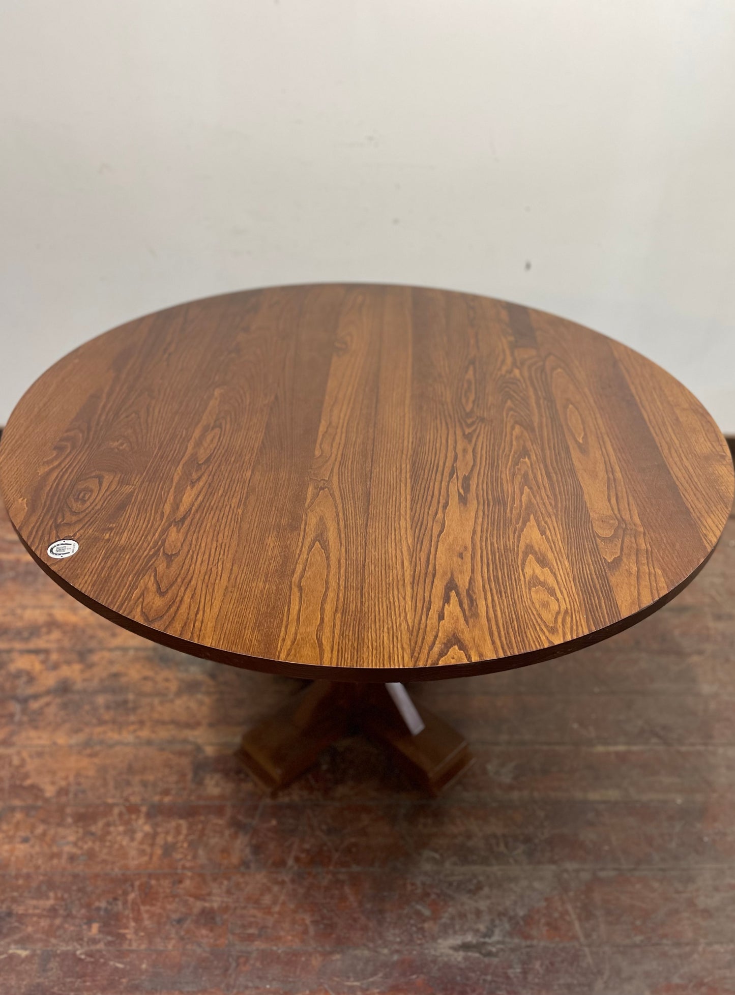 Round pub dining table