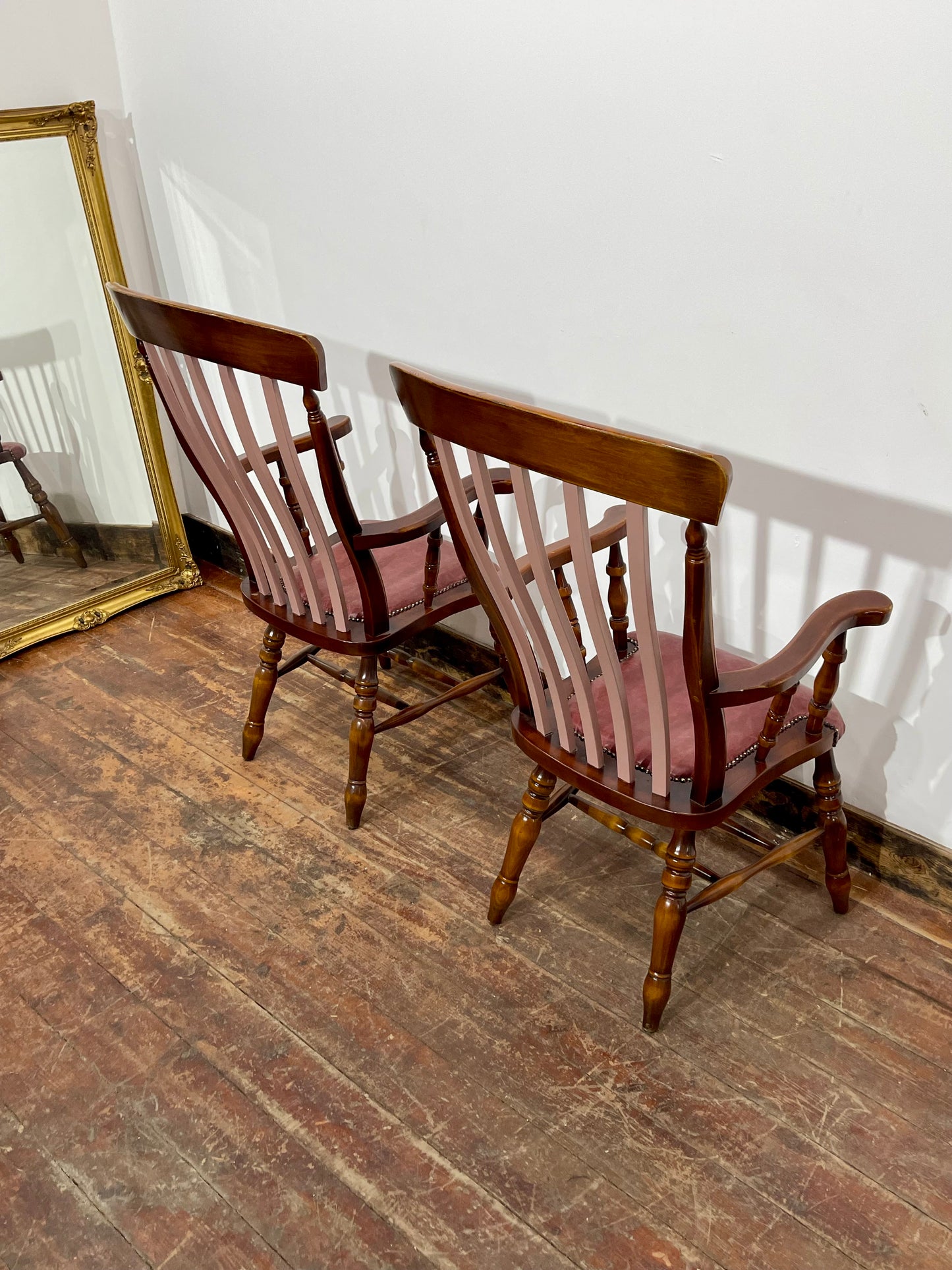 Pair of Traditional Windsor Style Armchairs Pink Leather Effect Seat Wooden Chairs