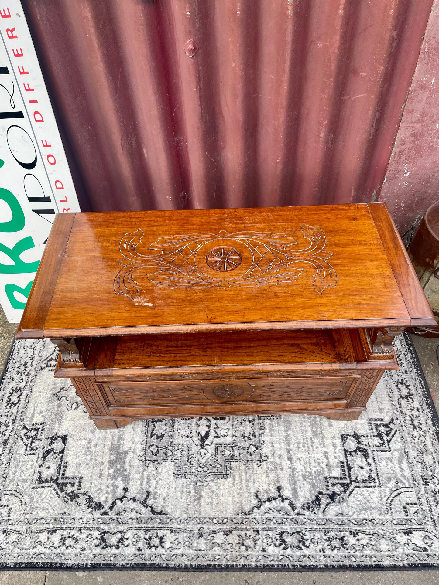 Genuine Antique Carved Oak Monk’s Bench Settle Storage Seat Hall Bench