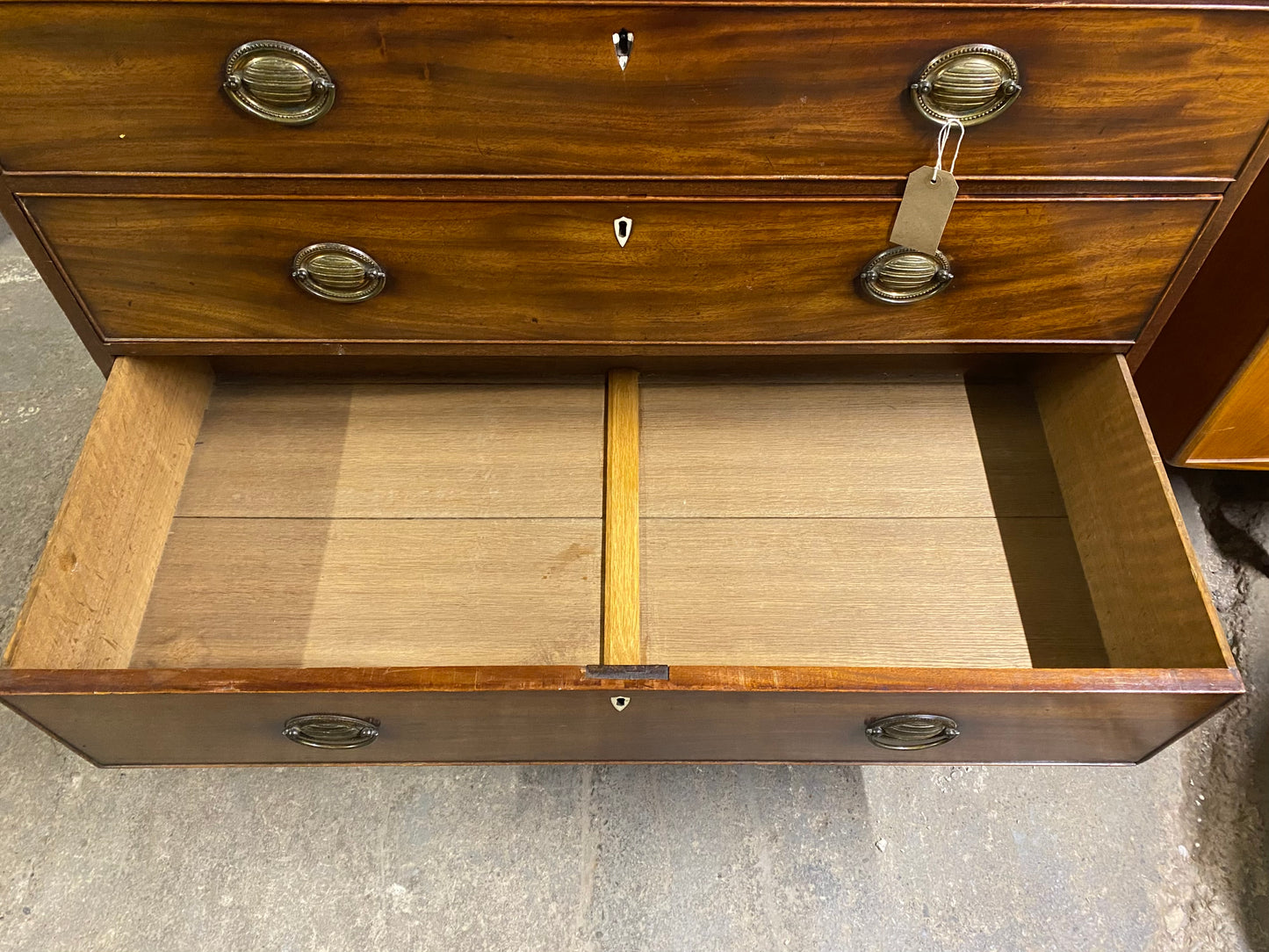 Beautiful antique chest of drawers