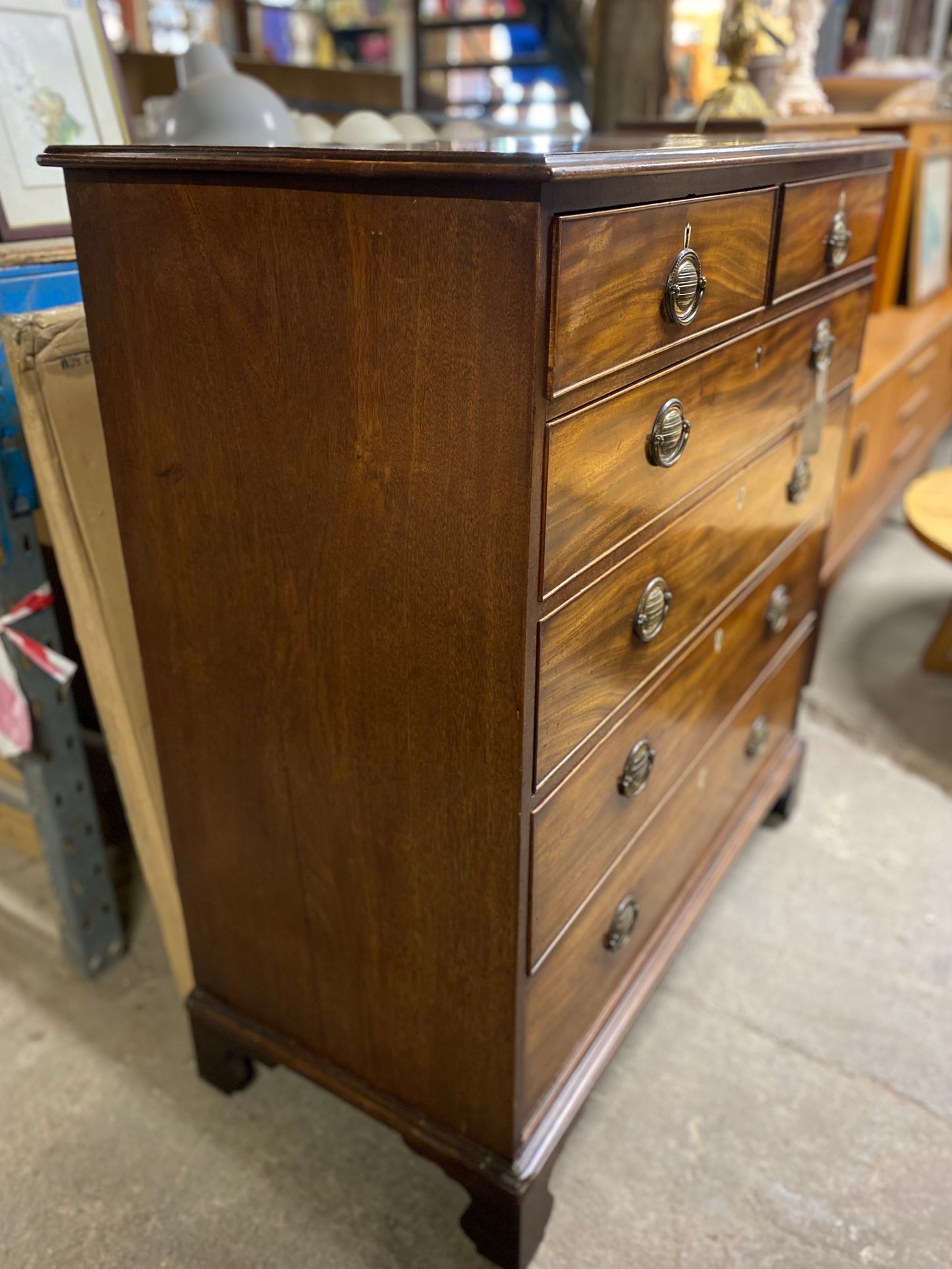 Beautiful antique chest of drawers