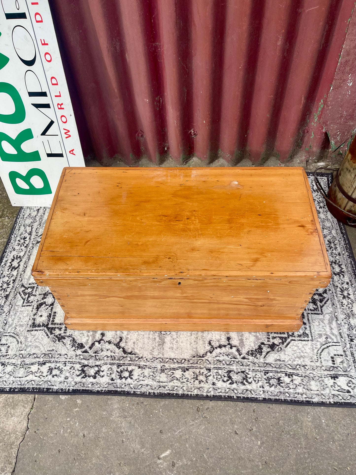 Antique Victorian Pine Blanket Chest Storage Box Trunk c.1880–1900