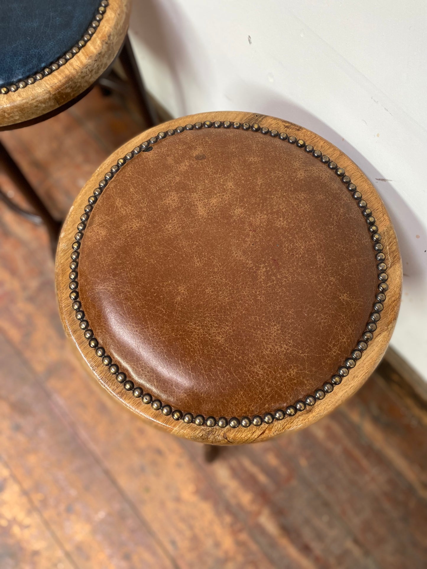 Pair of low / short bar stools with metal frames