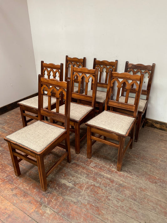 Set of 7 matching vintage-style chairs