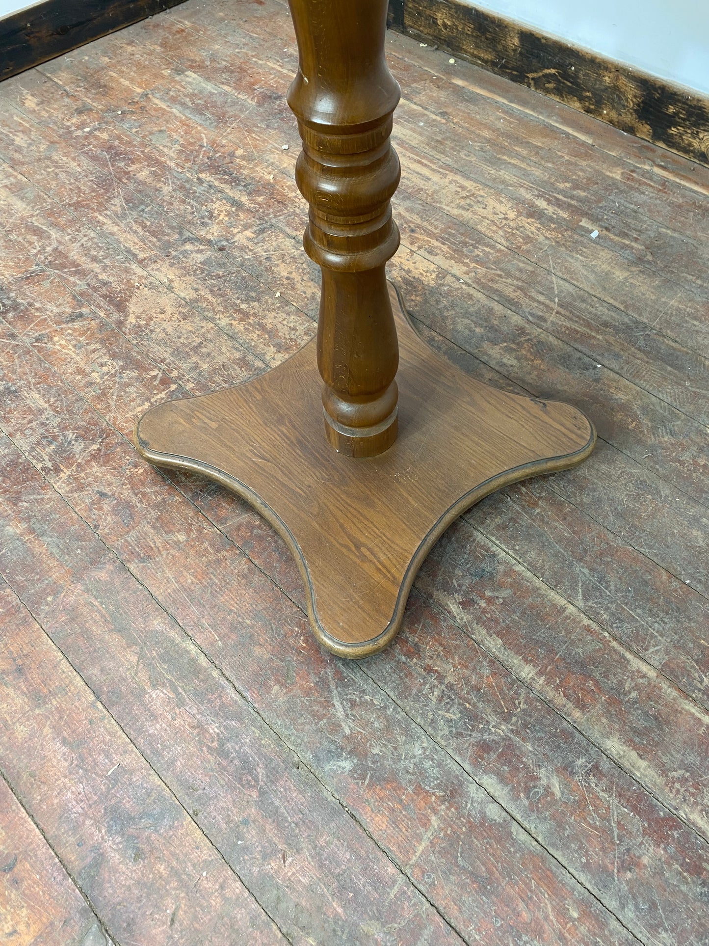 Large poseur table