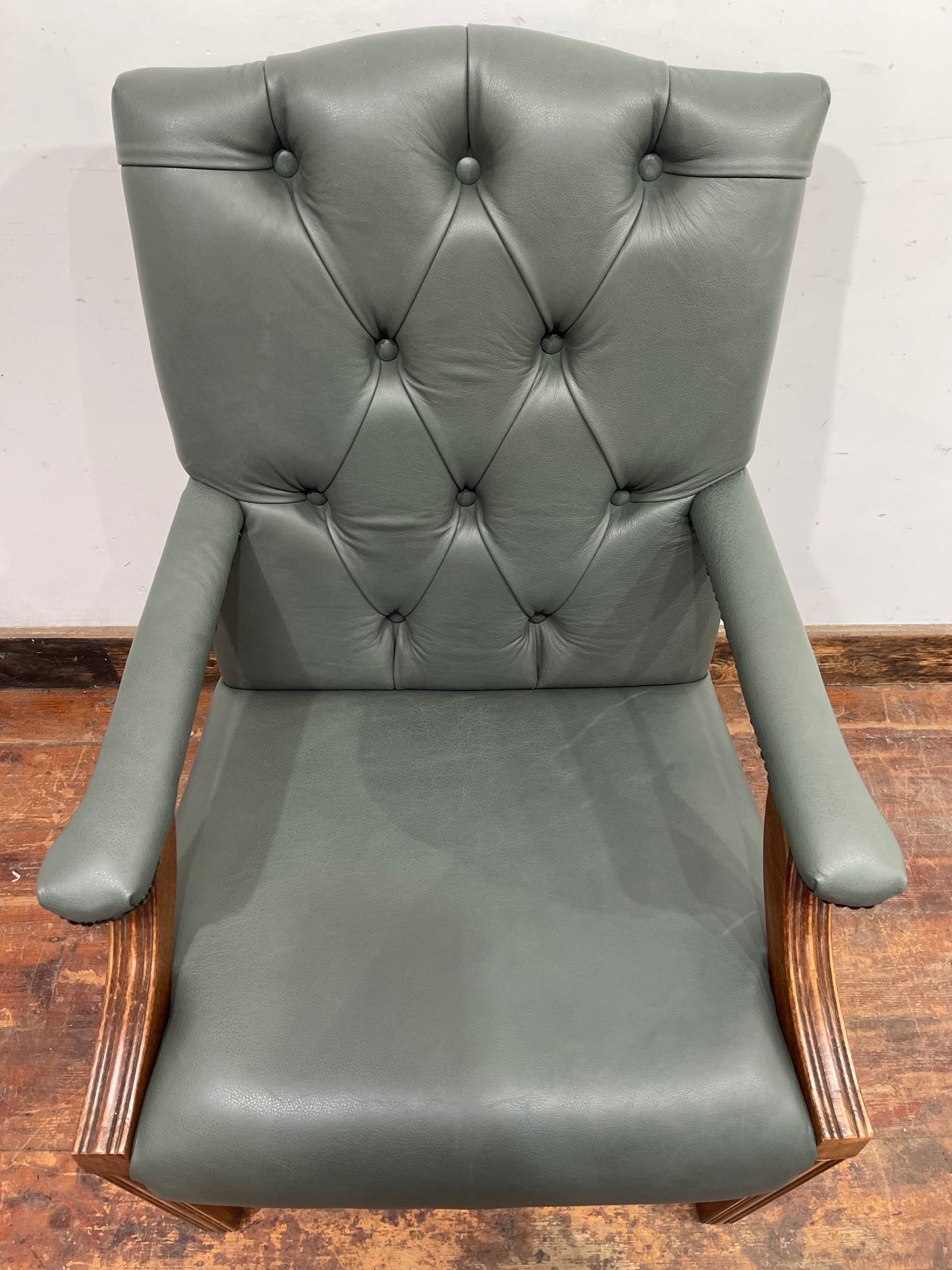 Vintage style armchair in light blue-grey leather