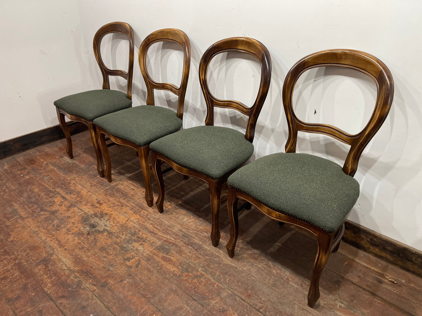 Set of 4 vintage style dining chairs with green fabric seats