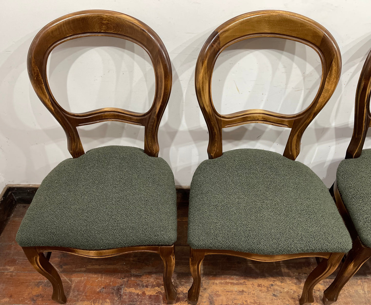 Set of 4 vintage style dining chairs with green fabric seats