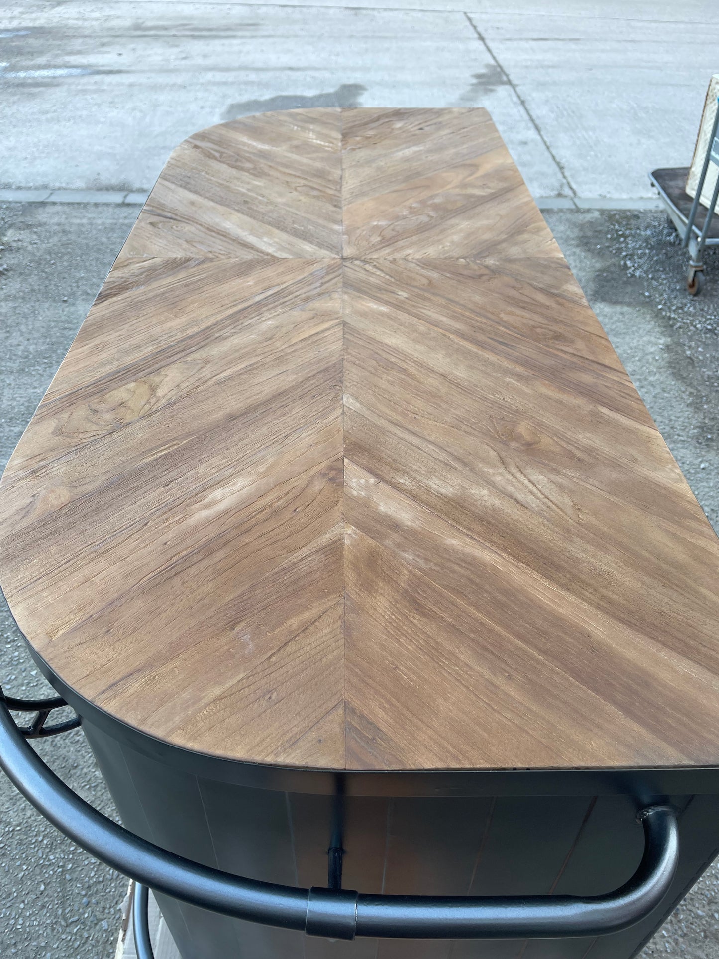 Industrial style bar unit