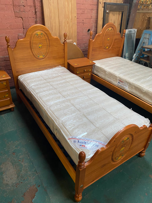 2 Beds and pair of Matching Bedside Cabinets