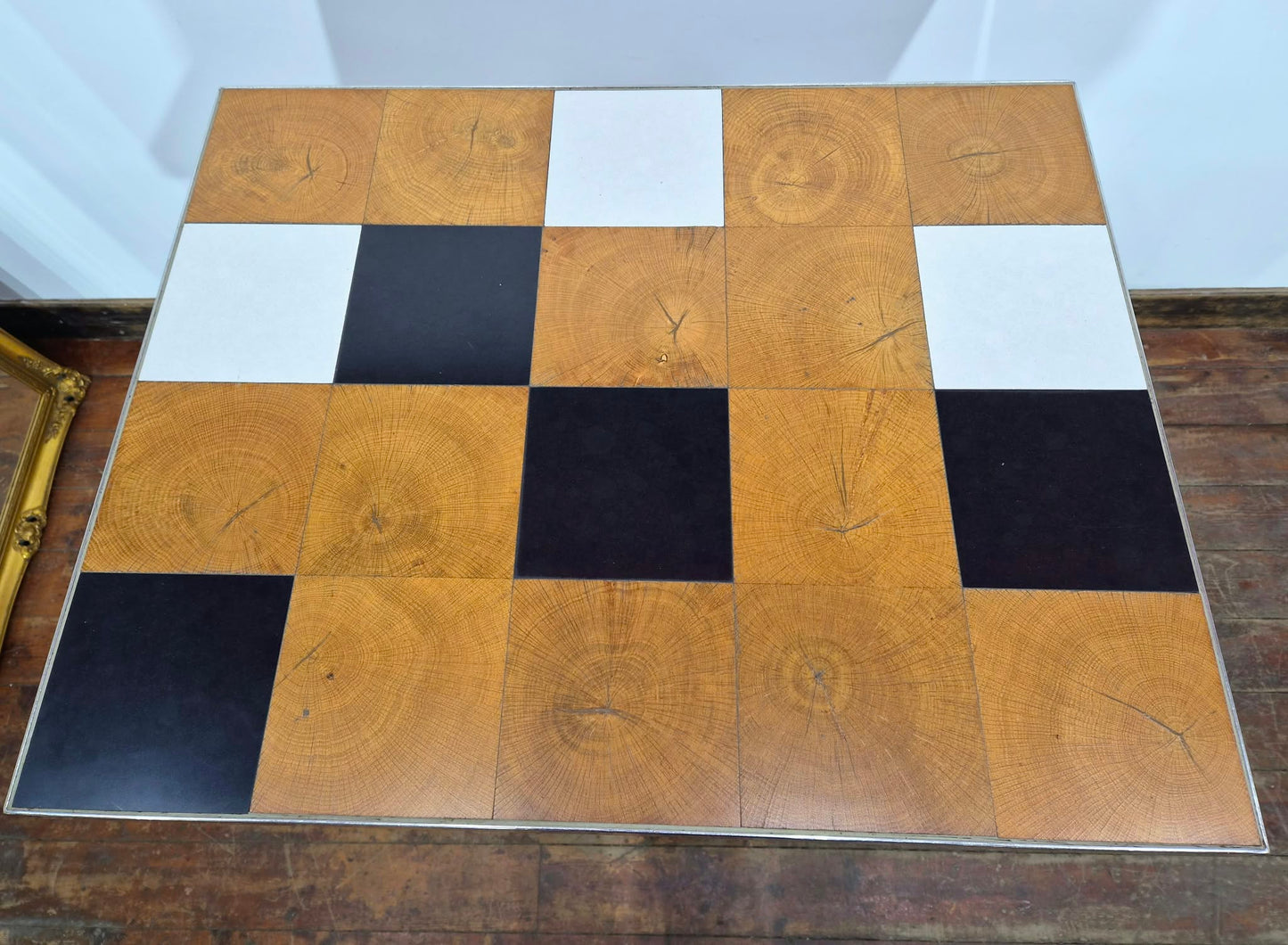 Check Pattern / Mirror Edge Poseur Table with Black Wooden Frame