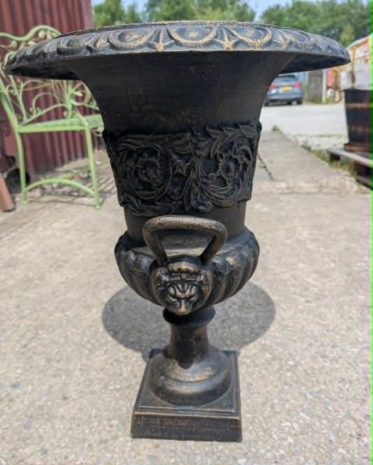 Share Medium Sized Cast Iron Urn / Planter / Garden Ornament