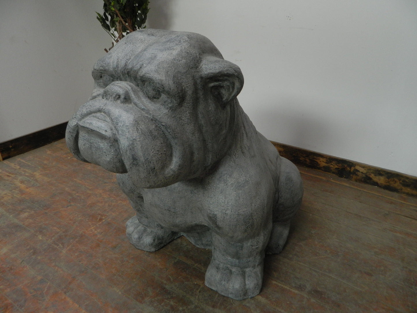LARGE OUTDOOR BULLDOG  ORNIMENT (NEW) - Browsers Emporium