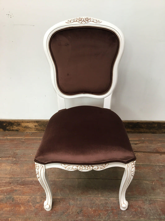 BROWN SPOONBACK ORNATE CHAIR (NEW) - Browsers Emporium
