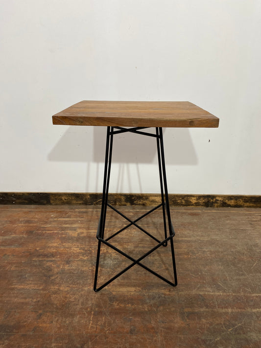 Bibisa poseur table by Bluebone